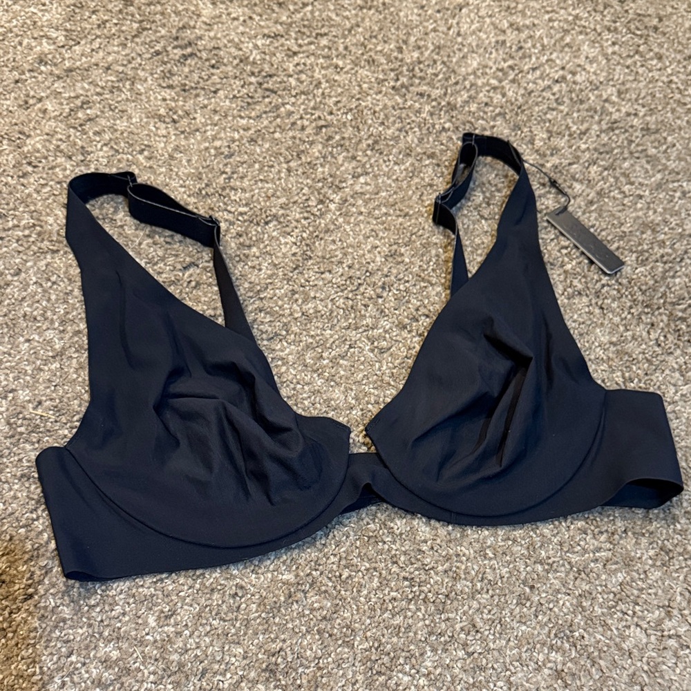 NWT Skims Bra 38B Onyx